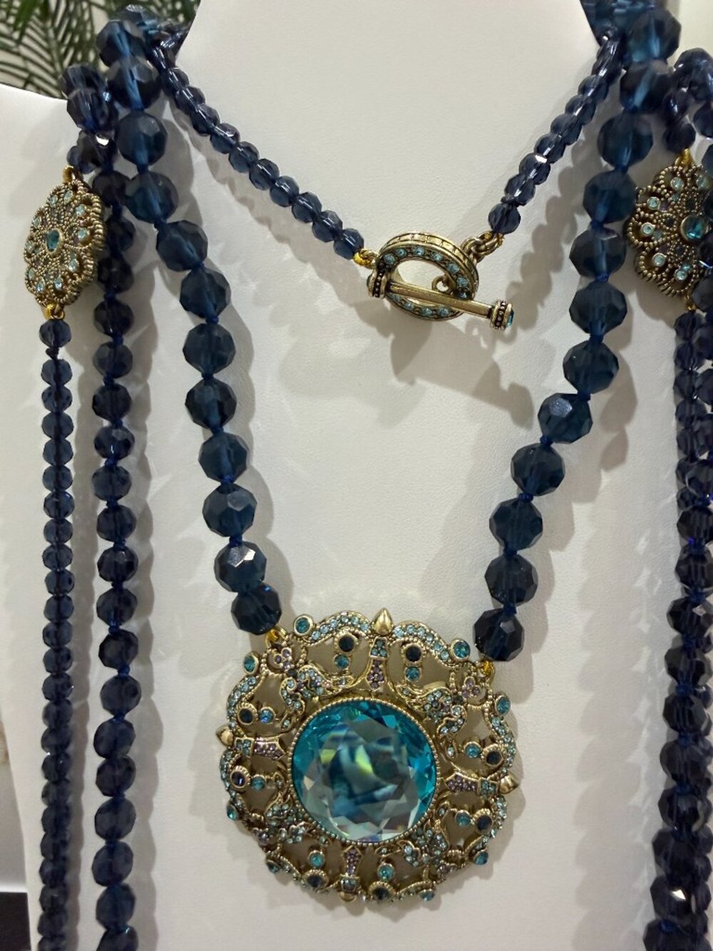 HEIDI DAUS "HOW SUITE IT IS" 3-STRAND NECKLACE | BLUE/AQUA | NWOT - Picture 3 of 15